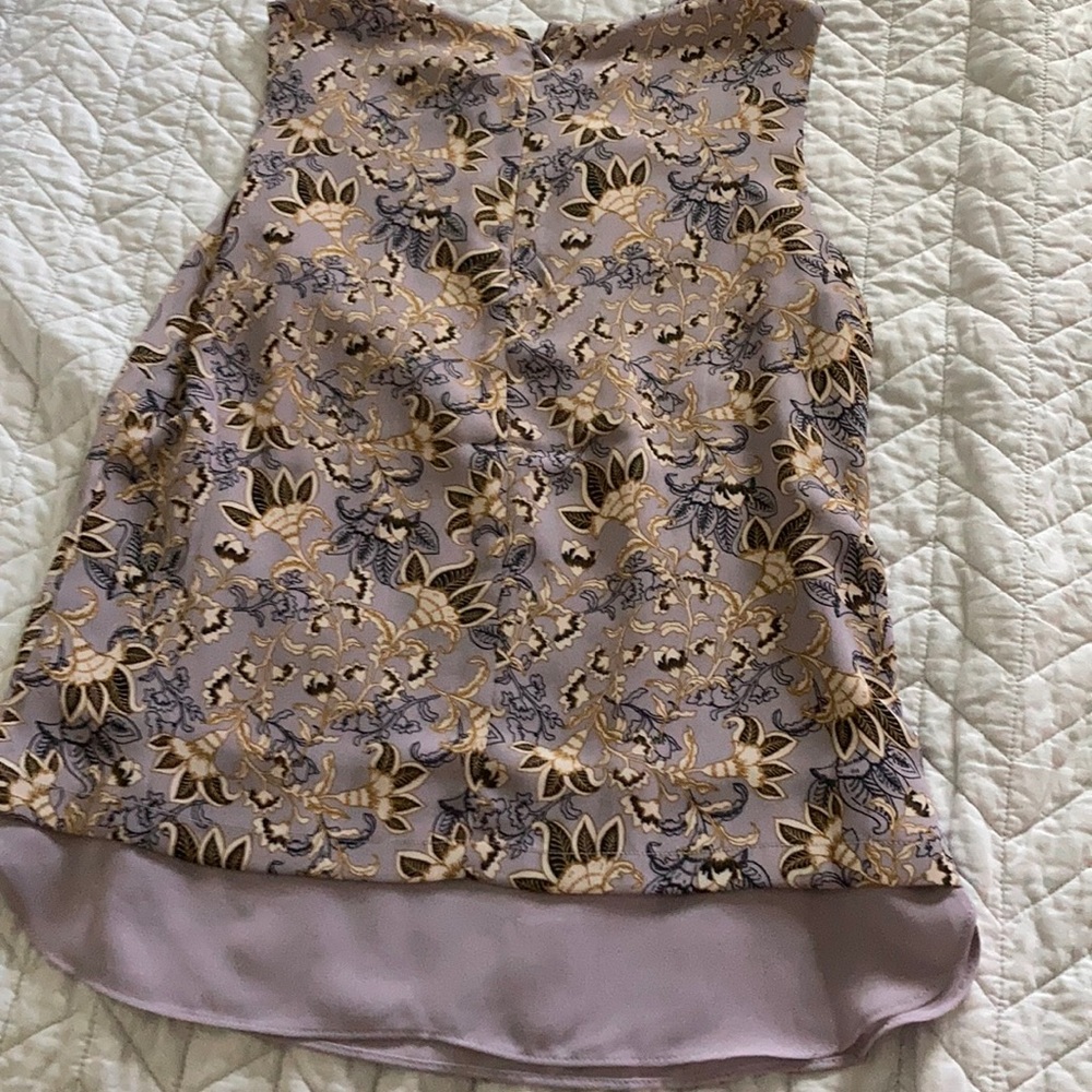 Top - Picture 2 of 3